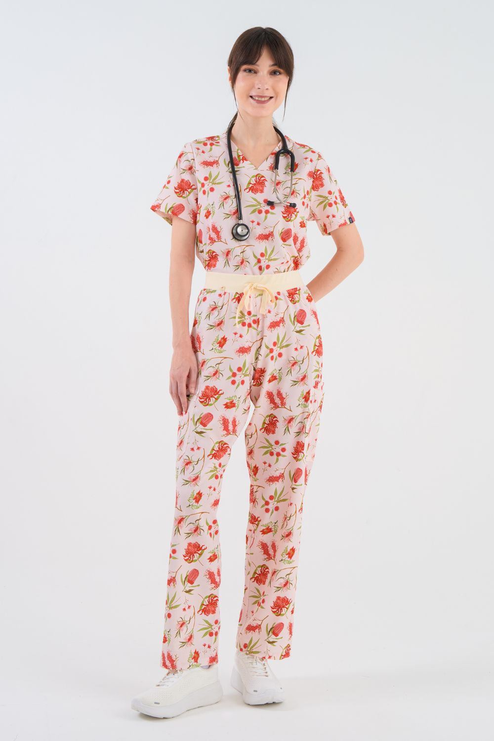 Bushland Blooms Women’s Cargo Scrub Pants