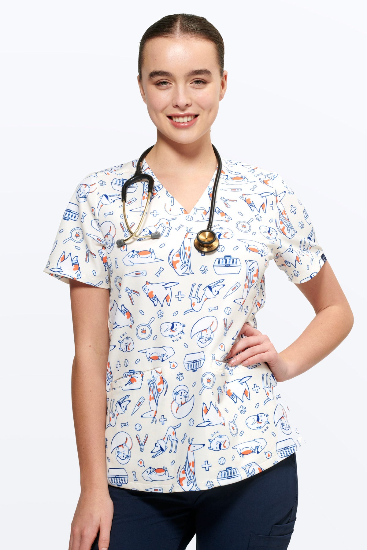 The Vet Life Women’s 3-Pocket Scrub Top