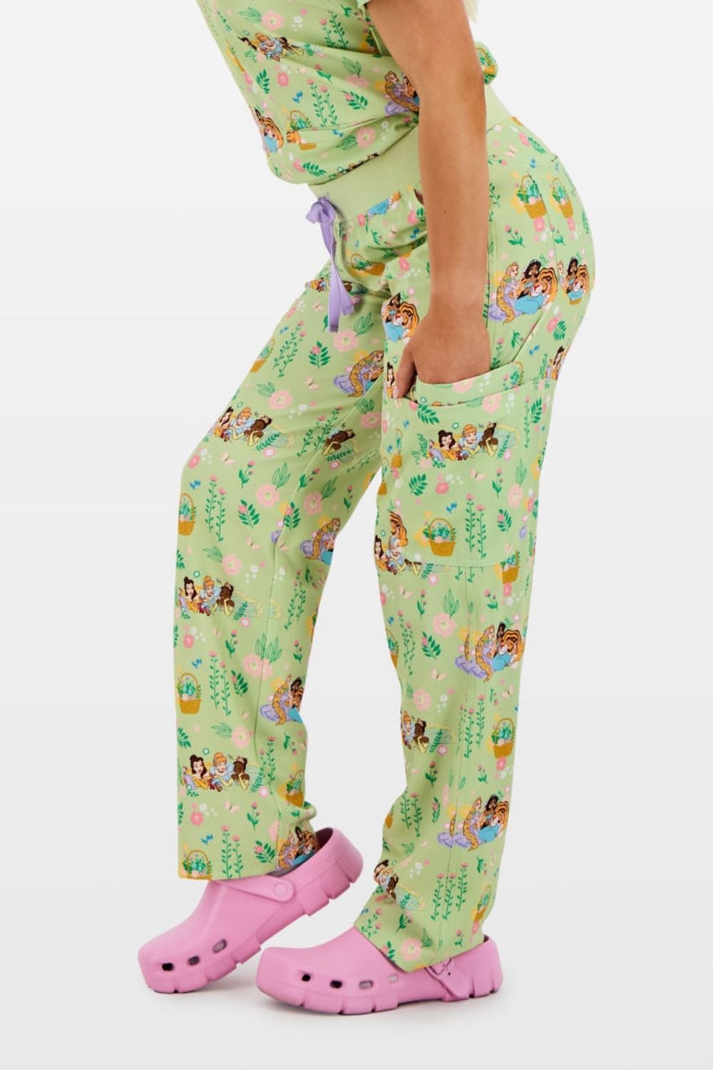 Disney Princess Women’s Cargo Scrub Pants, Garden Party