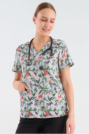 Wild Beauty Women's 3-Pocket Scrub Top