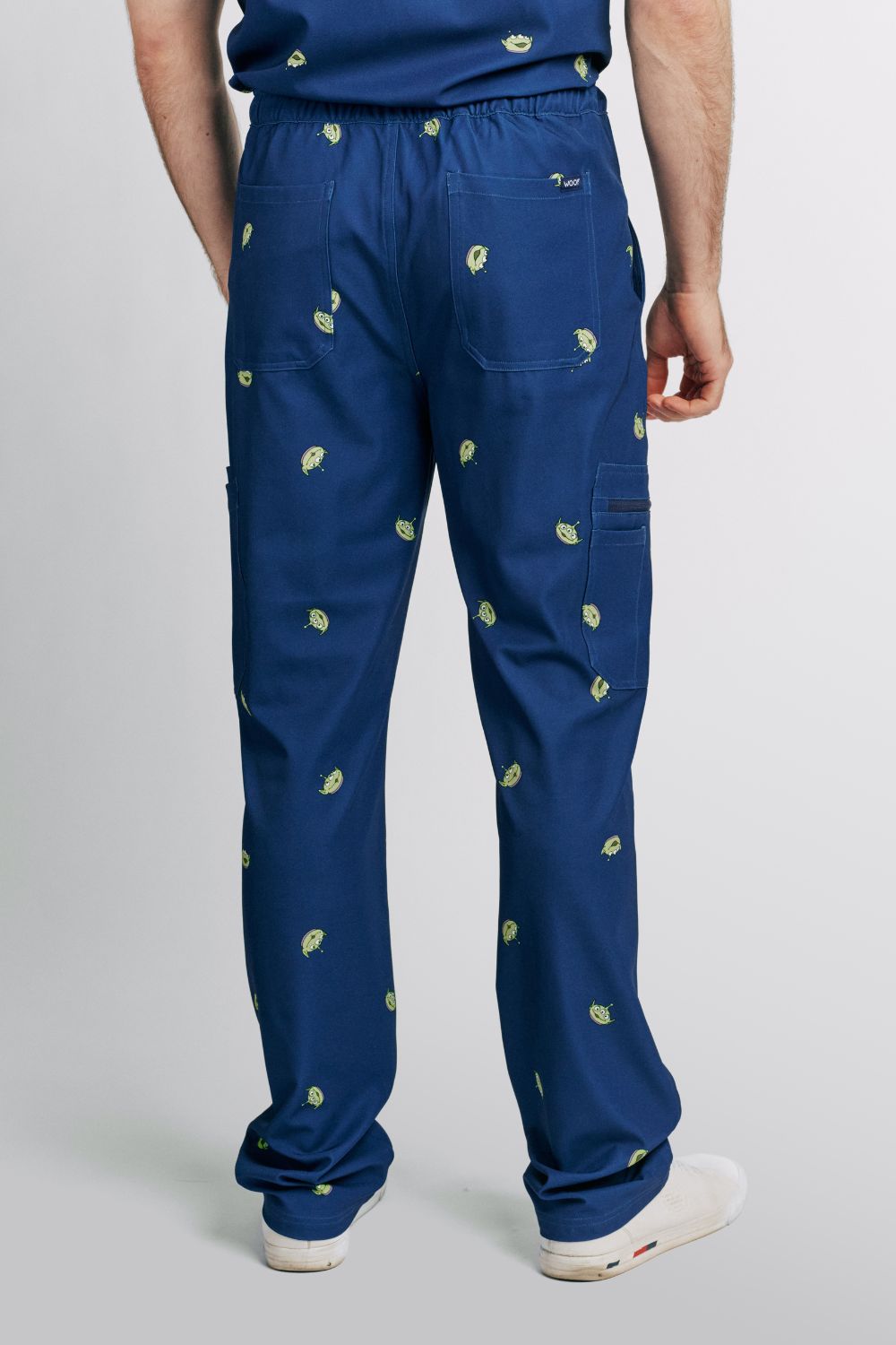 Disney’s Toy Story Men’s Cargo Scrub Pants, Little Green Men