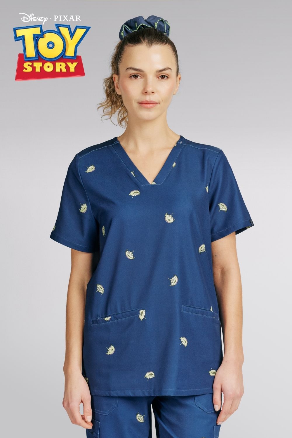 Disney’s Toy Story Women’s 3-Pocket Scrub Top, Little Green Men