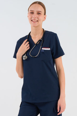 VetCore™ Women’s Vet Med Scrub Top