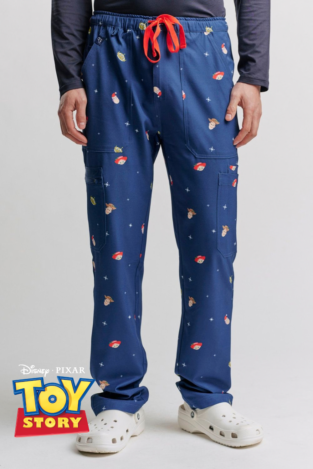 Disney & Pixar’s Toy Story Men’s Cargo Scrub Pants, Ho Ho Howdy