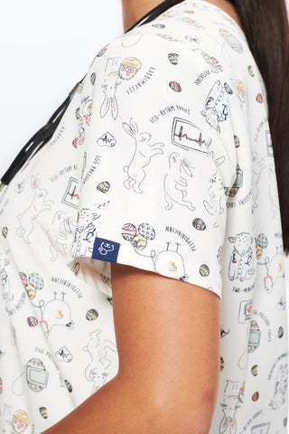 Hoppy Easter Women’s 3-Pocket Scrub Top